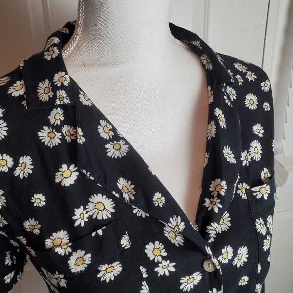 Hollister Cropped Button Up Shirt XS/S Black Tie Front Floral Festival Daisy‎ - Picture 5 of 10